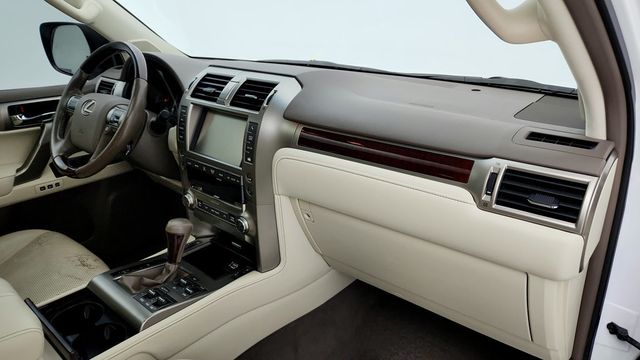 2019 Lexus GX GX 460 Luxury 4WD - 22945312 - 26