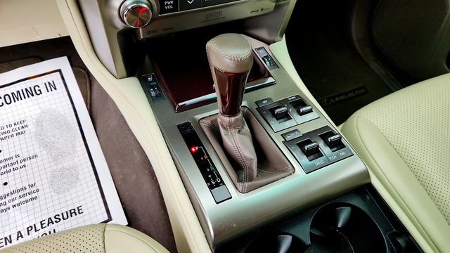 2019 Lexus GX GX 460 Luxury 4WD w/ Mark Levinson Audio - 23082885 - 16