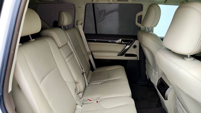 2019 Lexus GX GX 460 Luxury 4WD w/ Mark Levinson Audio - 23082885 - 23