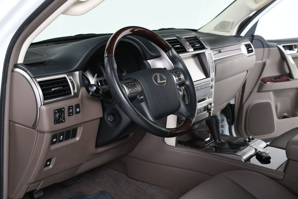 2019 Lexus GX GX 460 Premium 4WD - 22410167 - 5