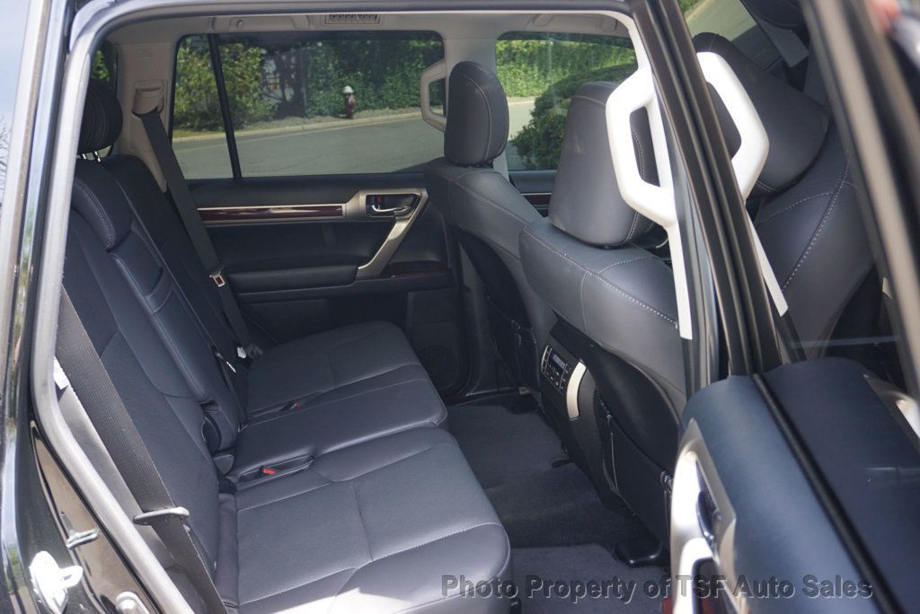2019 Lexus GX GX 460 Premium 4WD - 23017827 - 16