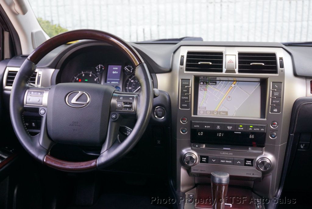 2019 Lexus GX GX 460 Premium 4WD - 23017827 - 19