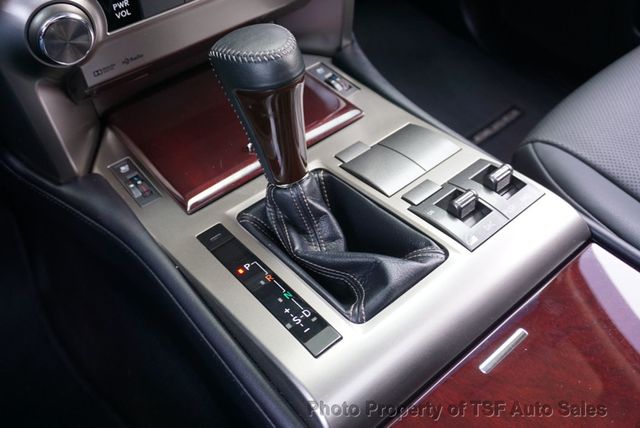 2019 Lexus GX GX 460 Premium 4WD - 23017827 - 32