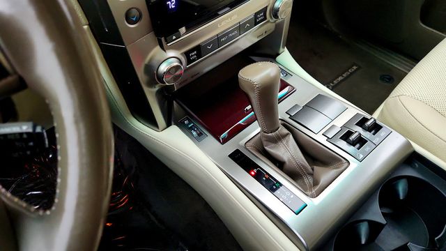 2019 Lexus GX GX 460 Premium 4WD w/ Premium Package & Blind Spot Monitor - 23005640 - 16