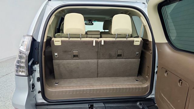 2019 Lexus GX GX 460 Premium 4WD w/ Premium Package & Blind Spot Monitor - 23005640 - 22