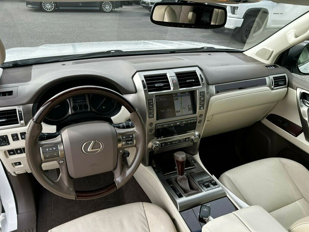 2019 Lexus GX LocalTrade/PremiumPkg/2ndRowCaptains/Heated&CooledSeats - 22952782 - 29