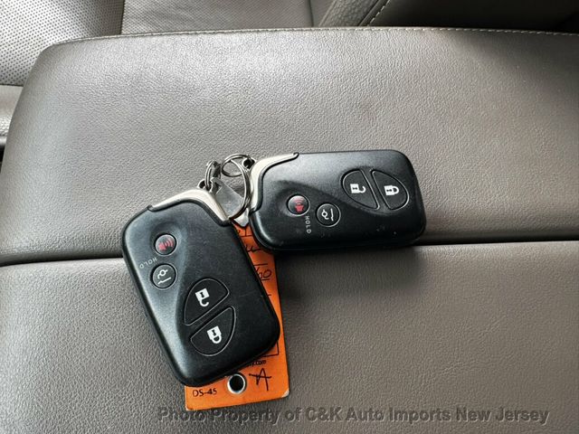 2019 Lexus GX PREMIUM PKG!! HTD & VENT SEATS!! NAVI SYS! REAR CAPTIN SEATS! - 23082882 - 39
