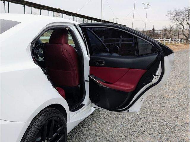 2019 Lexus IS IS 300 F SPORT AWD - 22958065 - 11
