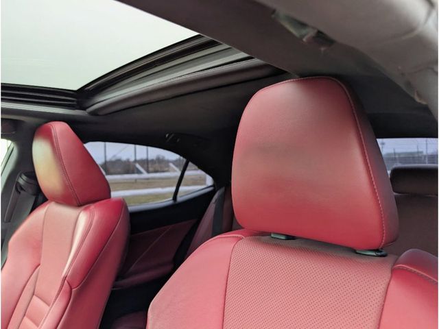 2019 Lexus IS IS 300 F SPORT AWD - 22958065 - 14