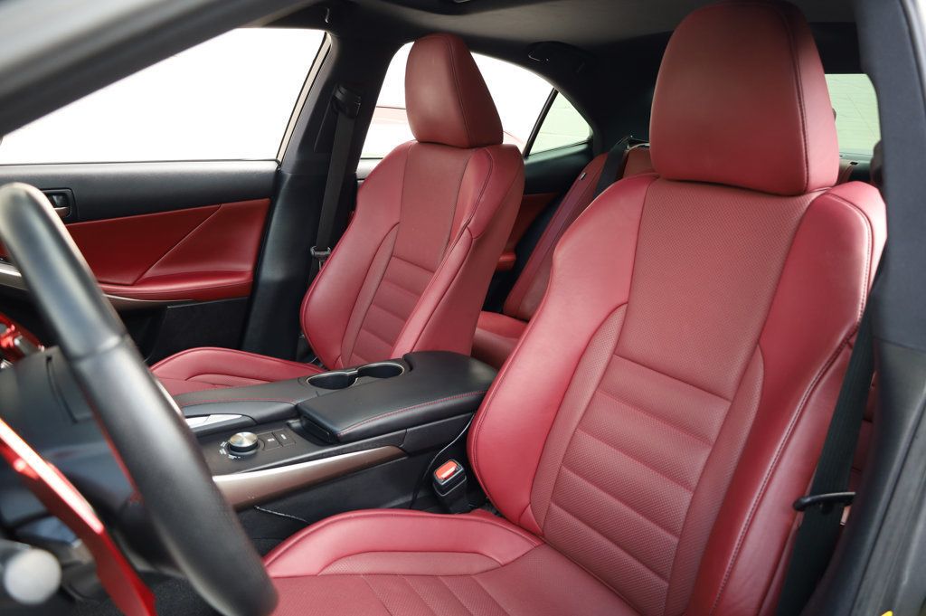 2019 Lexus IS 300 F SPORT AWD photo 15