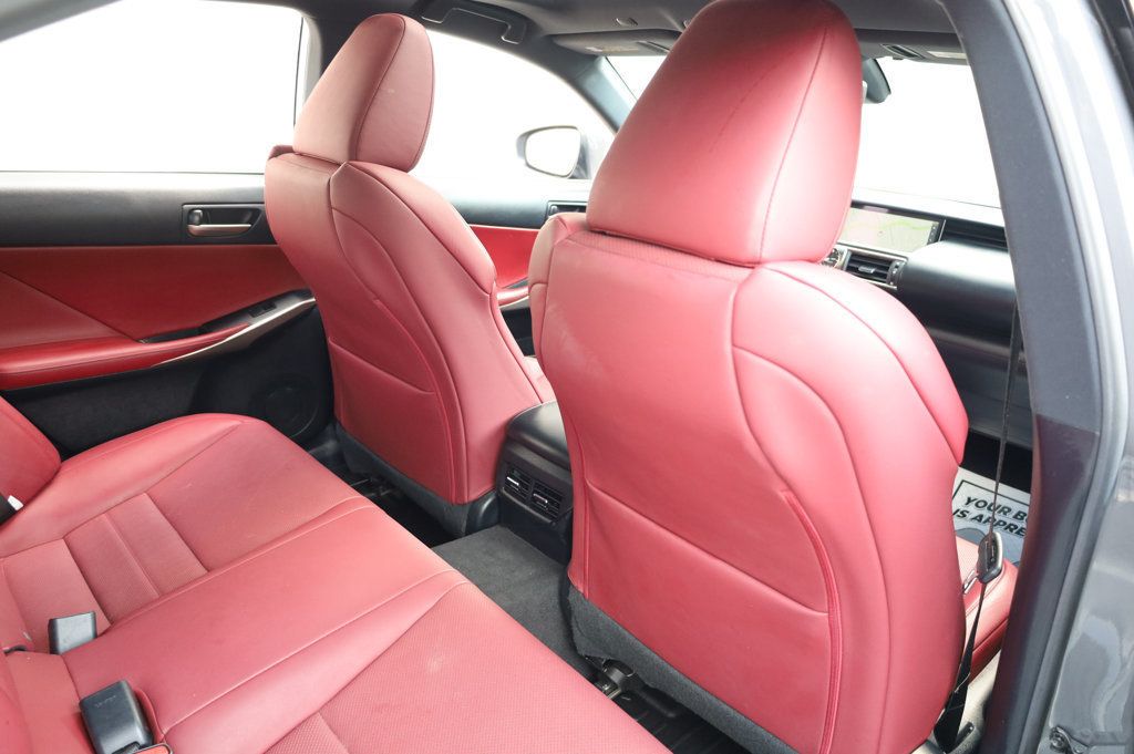 2019 Lexus IS 300 F SPORT AWD photo 24