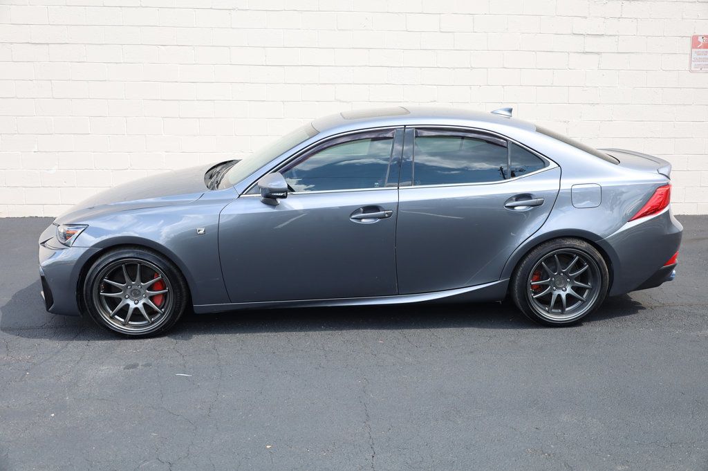 2019 Lexus IS 300 F SPORT AWD photo 4