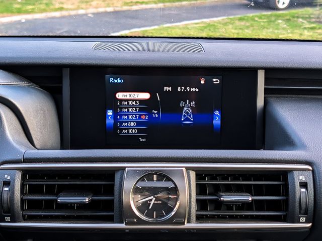 2019 Lexus IS IS 300 F SPORT AWD - 23005187 - 22