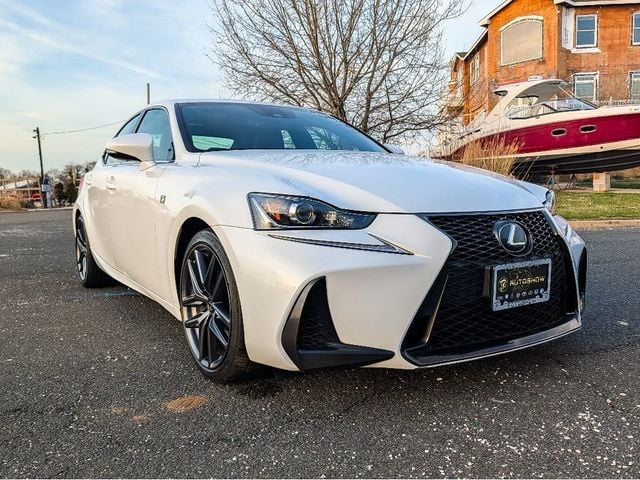 2019 Lexus IS IS 300 F SPORT AWD - 23005187 - 2