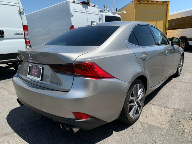 2019 Lexus IS IS 300 RWD - 23035282 - 16