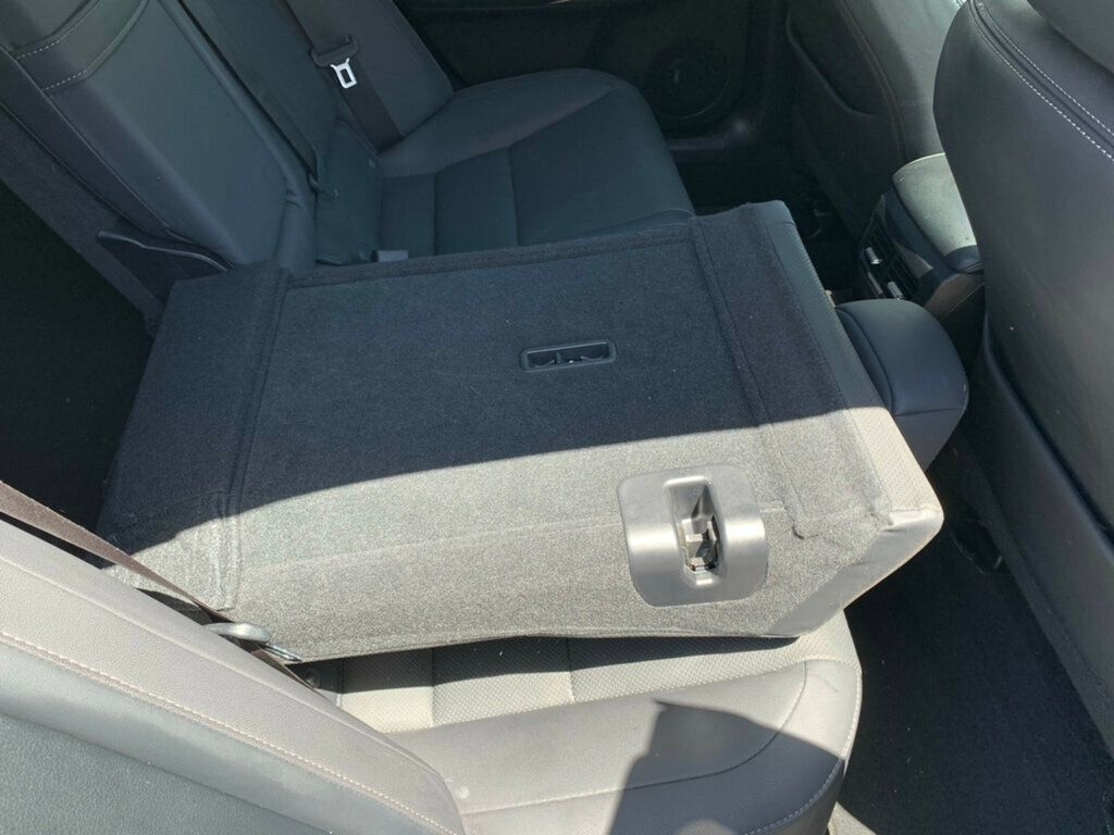 2019 Lexus IS IS 300 RWD - 23035282 - 37