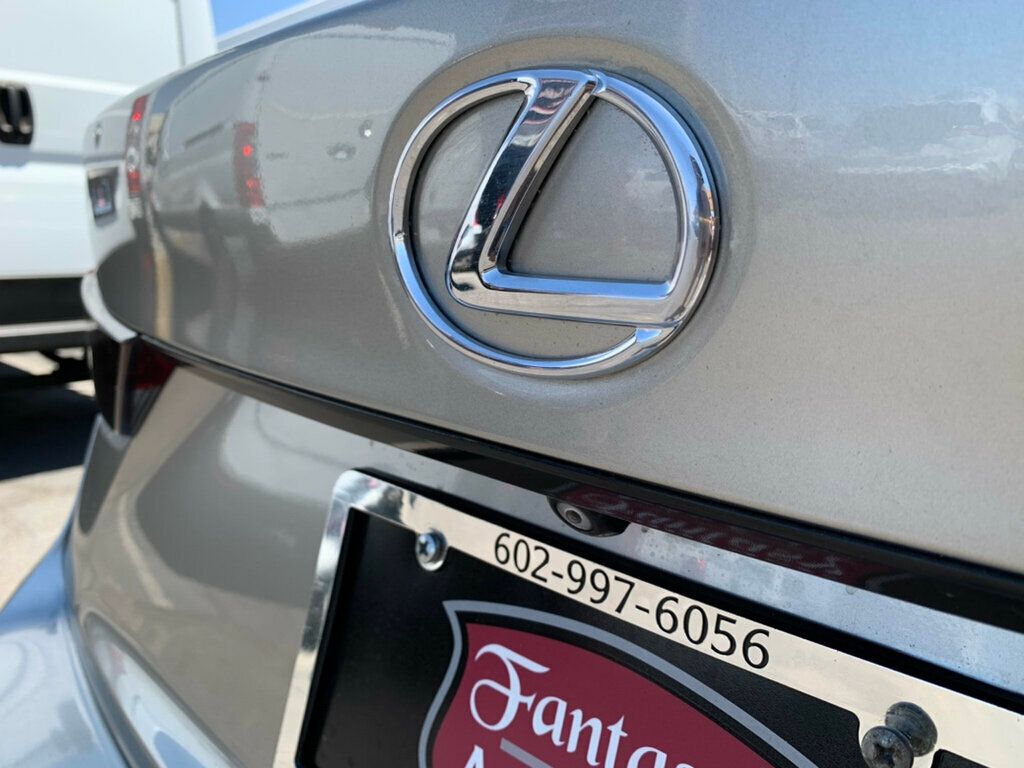 2019 Lexus IS IS 300 RWD - 23035282 - 39