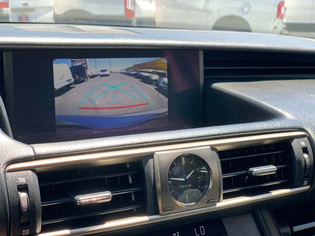 2019 Lexus IS IS 300 RWD - 23035282 - 5