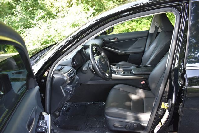 2019 Lexus IS IS 300 RWD - 22888310 - 22