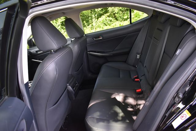 2019 Lexus IS IS 300 RWD - 22888310 - 24