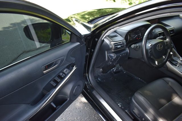 2019 Lexus IS IS 300 RWD - 22888310 - 27
