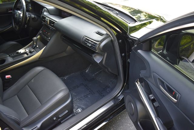 2019 Lexus IS IS 300 RWD - 22888310 - 28