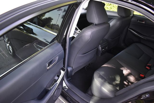 2019 Lexus IS IS 300 RWD - 22888310 - 30