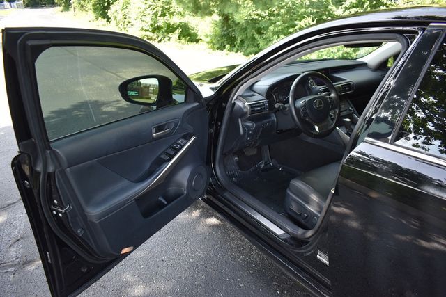 2019 Lexus IS IS 300 RWD - 22888310 - 36