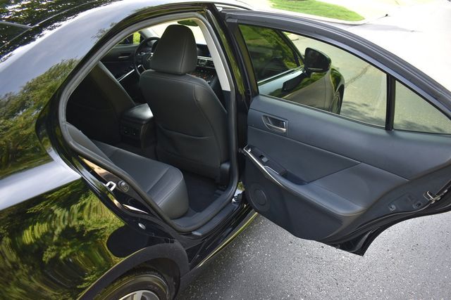 2019 Lexus IS IS 300 RWD - 22888310 - 39