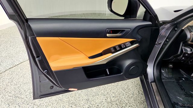 2019 Lexus IS IS 300 RWD - 23074613 - 10