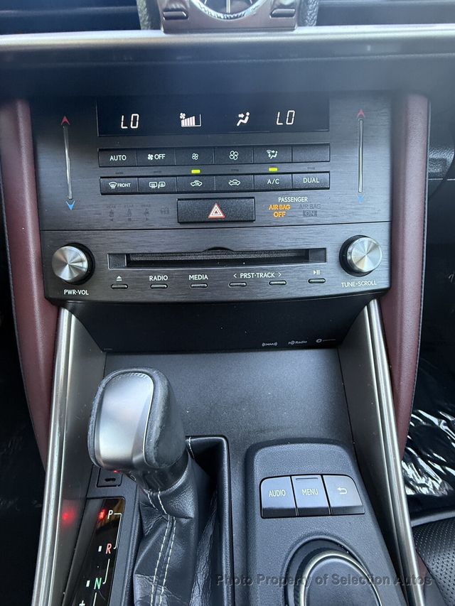 2019 Lexus IS IS 300 W/ADAPTIVE CRUISE, MOONROOF, TWIN TURBO - 23088636 - 27