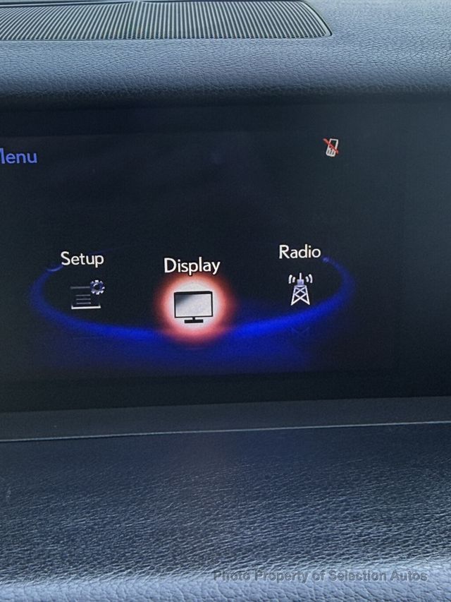 2019 Lexus IS IS 300 W/ADAPTIVE CRUISE, MOONROOF, TWIN TURBO - 23088636 - 32