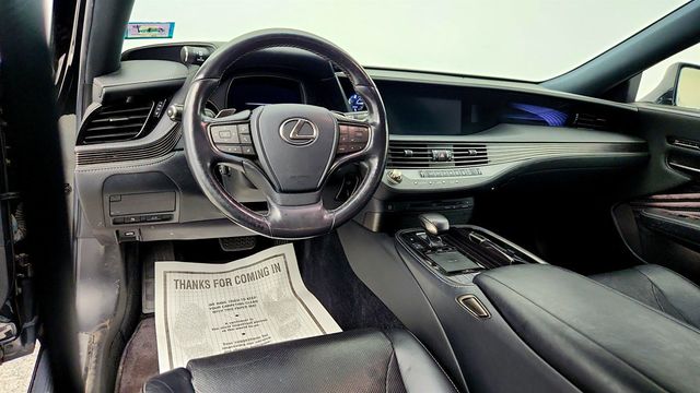 2019 Lexus LS LS 500 AWD w/ Illuminated Door Sills - 23013651 - 12