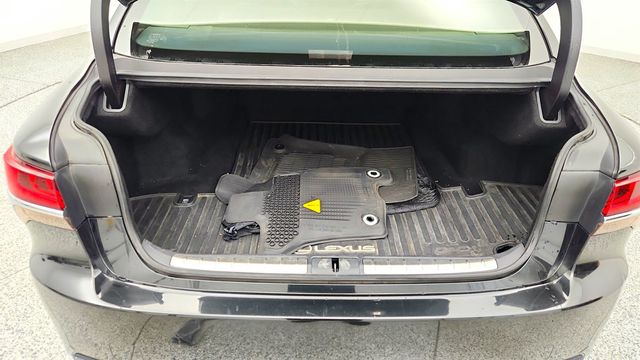 2019 Lexus LS LS 500 AWD w/ Illuminated Door Sills - 23013651 - 21