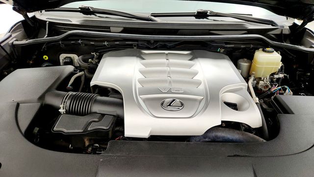 2019 Lexus LX LX 570 Three Row 4WD w/ Mark Levinson, Rear DVD & Luxury Pkg - 23094751 - 30