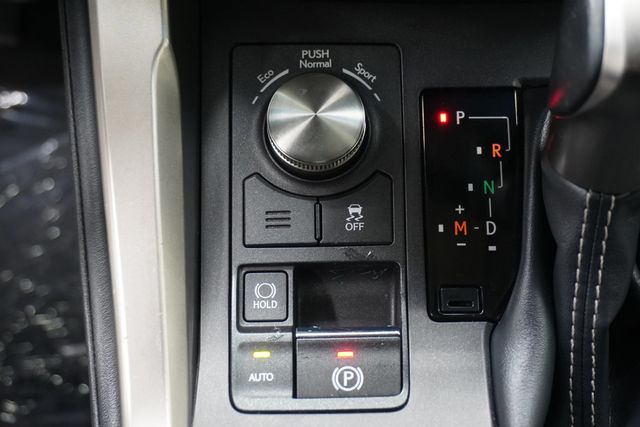 2019 Lexus NX NX 300 AWD - 23027624 - 18