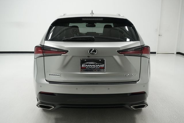 2019 Lexus NX NX 300 AWD - 23027624 - 4
