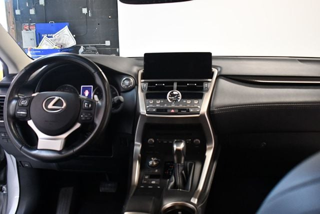 2019 Lexus NX NX 300 AWD - 22656608 - 4