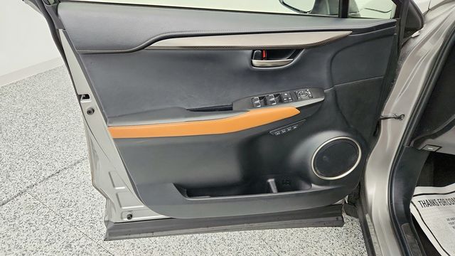 2019 Lexus NX NX 300 AWD with Premium Package, Navigation & Power Kick Door - 22954736 - 10