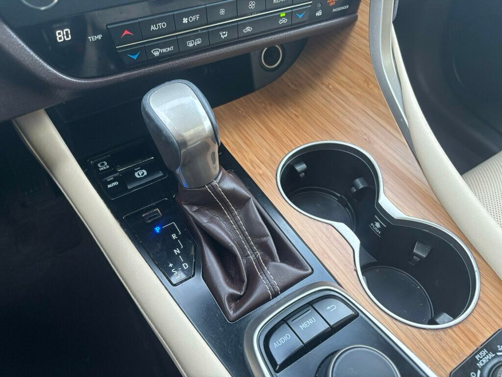 2019 Lexus RX 2019 LEXUS RX 350L - 22999697 - 29