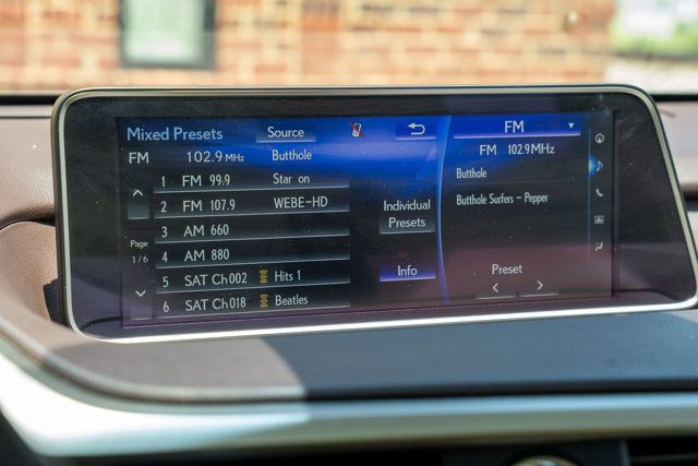 2019 Lexus RX Local Trade/Premium Pkg/Heated&Cooled Seats/BlindSpot/PwrSunroof - 23035215 - 26