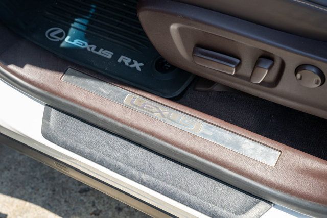 2019 Lexus RX Local Trade/Premium Pkg/Heated&Cooled Seats/BlindSpot/PwrSunroof - 23035215 - 39