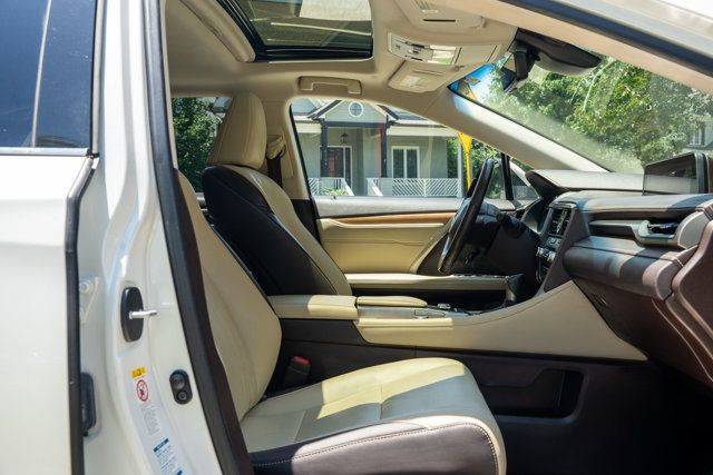2019 Lexus RX Local Trade/Premium Pkg/Heated&Cooled Seats/BlindSpot/PwrSunroof - 23035215 - 43