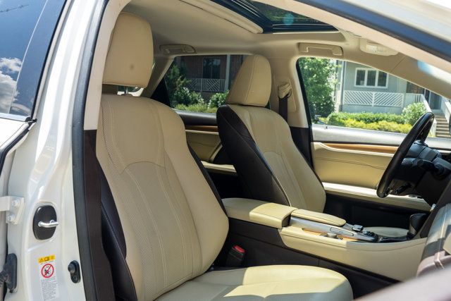 2019 Lexus RX Local Trade/Premium Pkg/Heated&Cooled Seats/BlindSpot/PwrSunroof - 23035215 - 44