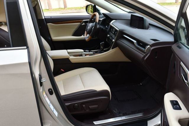 2019 Lexus RX RX 350 AWD SUV W/Premium Package & Navigation - 23051928 - 18