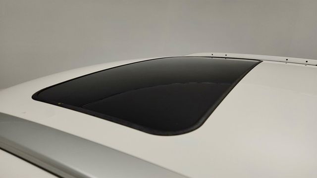 2019 Lexus RX RX 350 AWD w/ 12'' Navigation, Power Moonroof, Premium Pkg, BLIS - 22971155 - 10