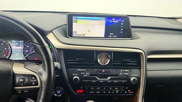 2019 Lexus RX RX 350 AWD w/ Navigation System, Premium Pkg & Power Moonroof  - 23020102 - 17