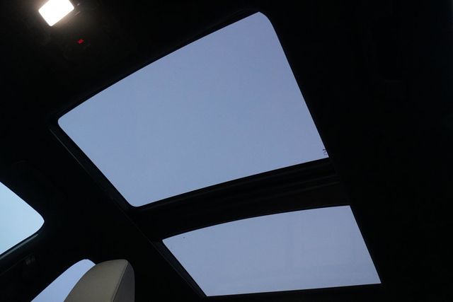 2019 Lexus RX RX 450h AWD - 22942234 - 19