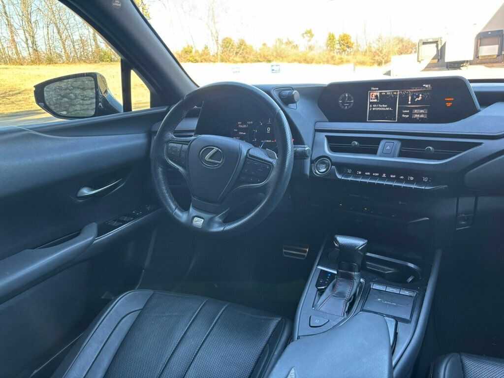 2019 Lexus UX 2019 LEXUS UX 200 F SPORT - 22962485 - 23