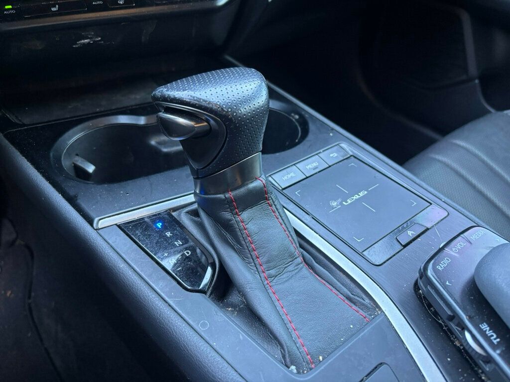 2019 Lexus UX 2019 LEXUS UX 200 F SPORT - 22962485 - 30